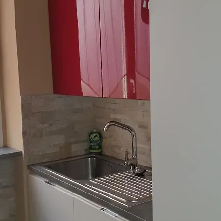 Meta Italy A Life Apartment *
